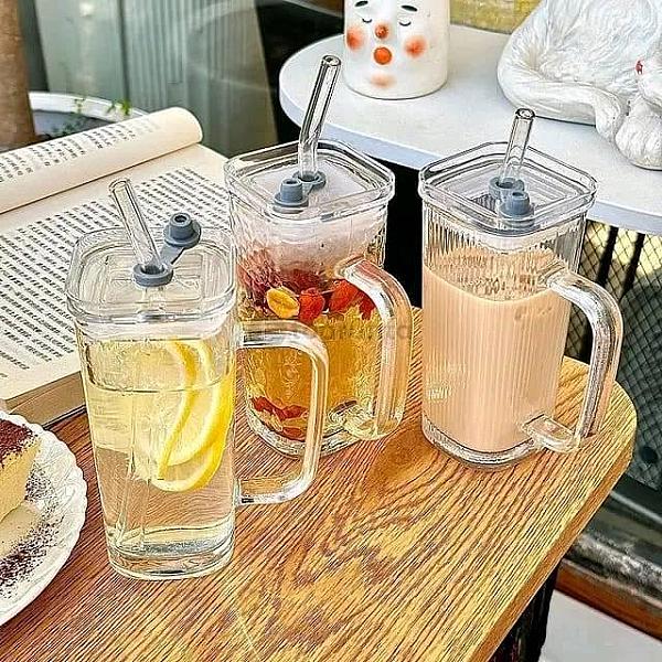 Clear Water Glass With Straw And Lid | 360 Ml