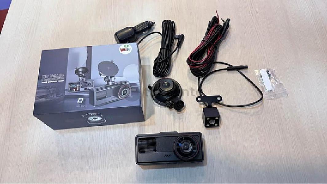 Blackbox 3 Lens Dashcam