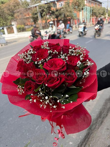 Red Rose And Gypsy Mixed Bouquet