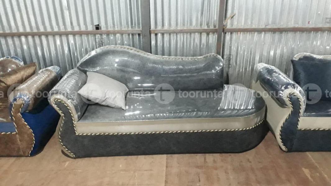 Dewn Sofa