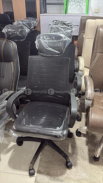 Boom Head Chairs