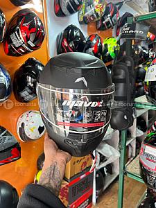 Mavox helmet