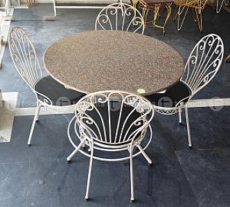 4 sit round table