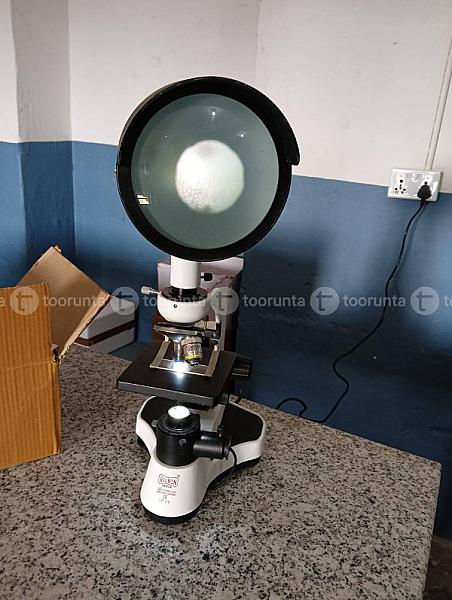Projection Microscope