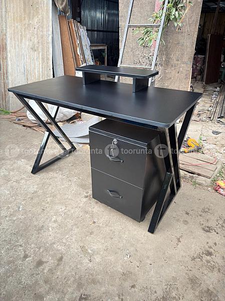Working Table With Box