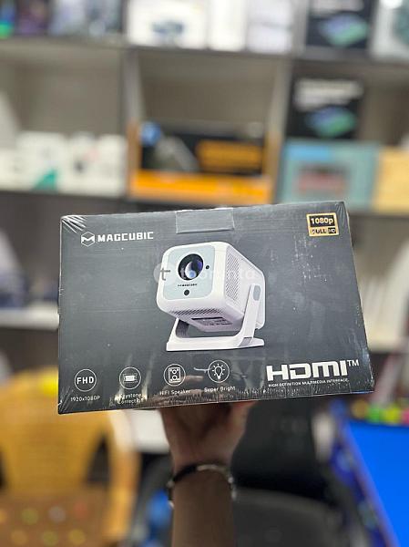 Hy310x Projector