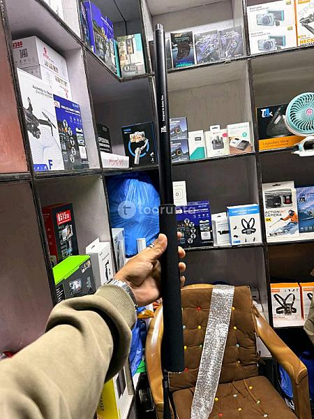 Insta 360 Ine Visible Selfie Stick