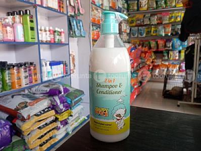 Dog shampoo and conditioner