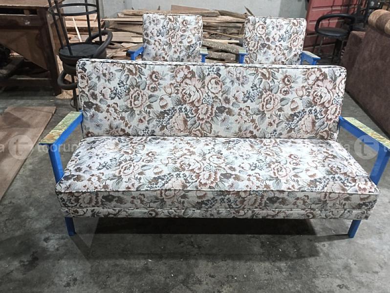 Advance Seat Makers And Sofa House