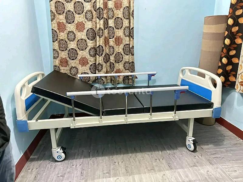 Hospital Manual Bed (2 Function)