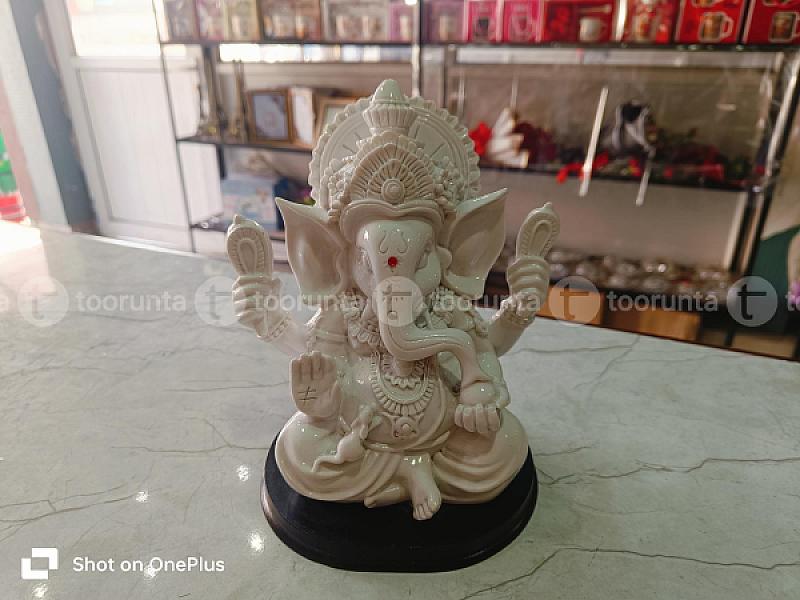 Ganesh Showpiece