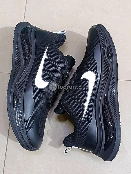 Sports Shoes