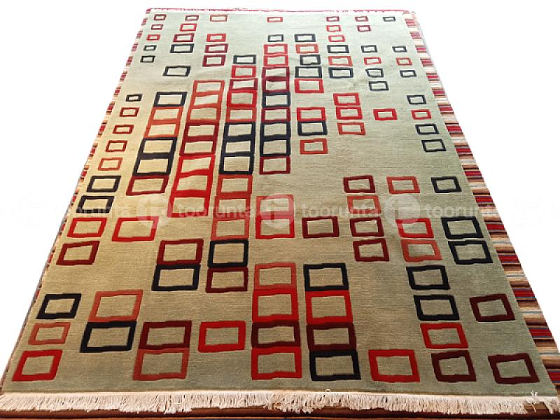 Handmade Nepali Wool Rug – Light Green Modern Pattern, 60 Knots, 170x240 Cm