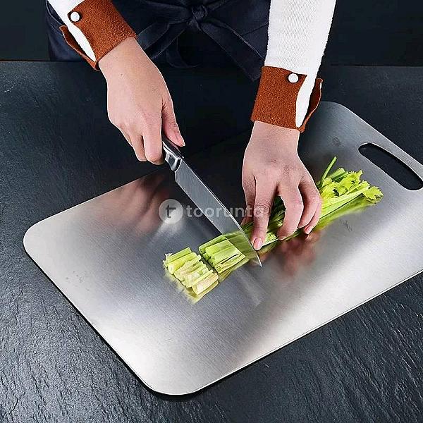 Titanium Coated Stainless Steel Cutting Board I 20x30cm