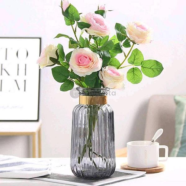 Floral Essence / Glass Vase Ribbed Retro