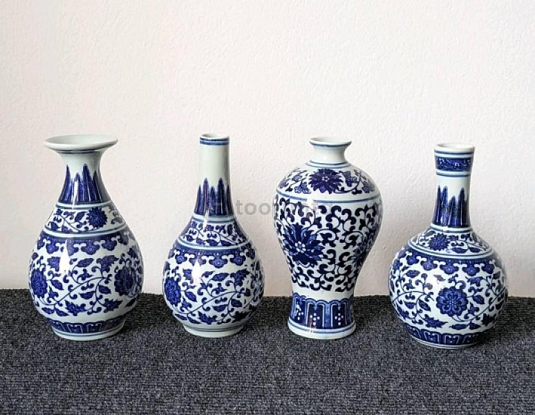 Floral Essence / Ceramic Vase 7″ | Blue And White | 1 Pc