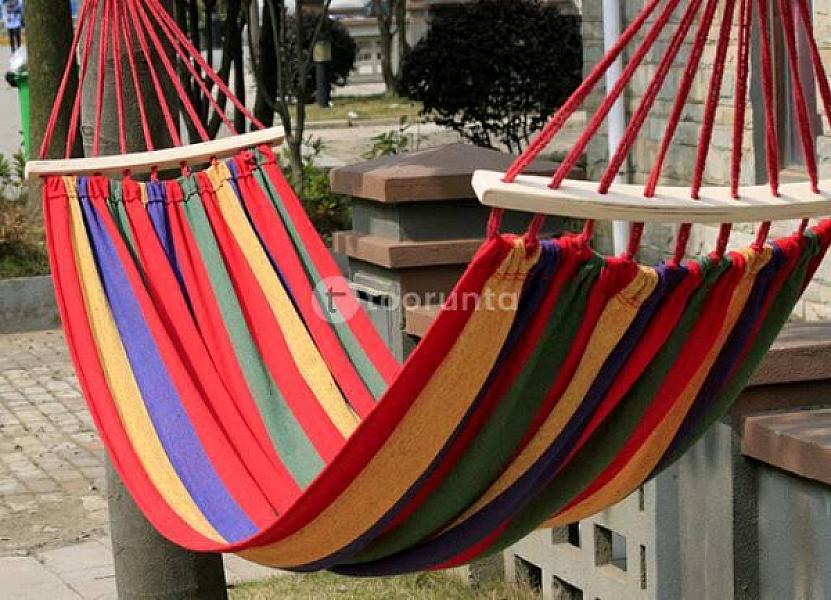 Portable Canvas Hammock With Wood Support – Single