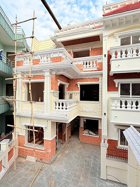 House For Sale At Lasuntar
